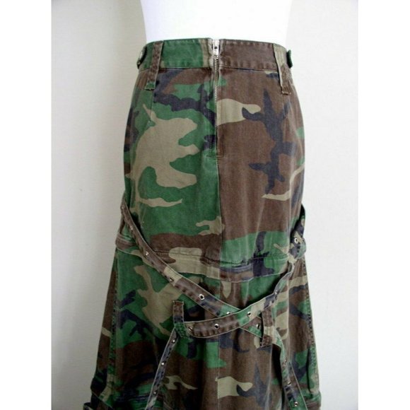 Vintage Tripp NYC Daang Goodman Camo Skirt Zip Off - Picture 10 of 12